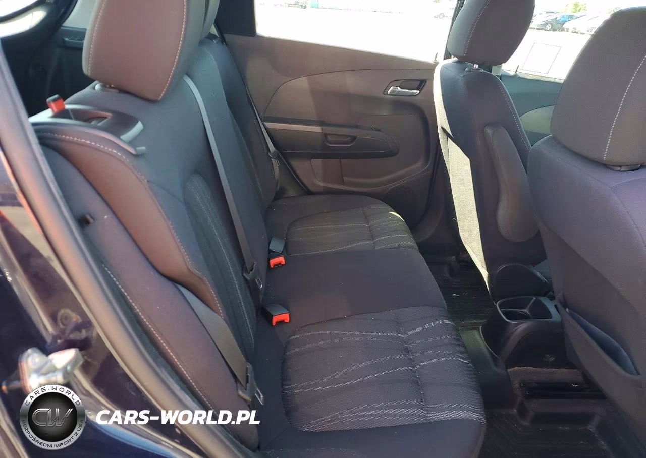 2015 Chevrolet Sonic Lt VIN:1G1JC6SB6F4150461 - 10