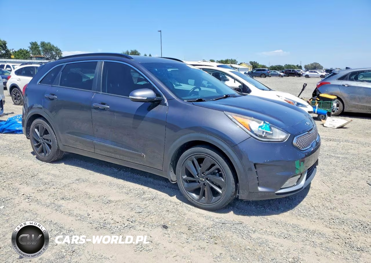 2018 Kia Niro Ex VIN:KNDCC3LC6J5149562 - 4