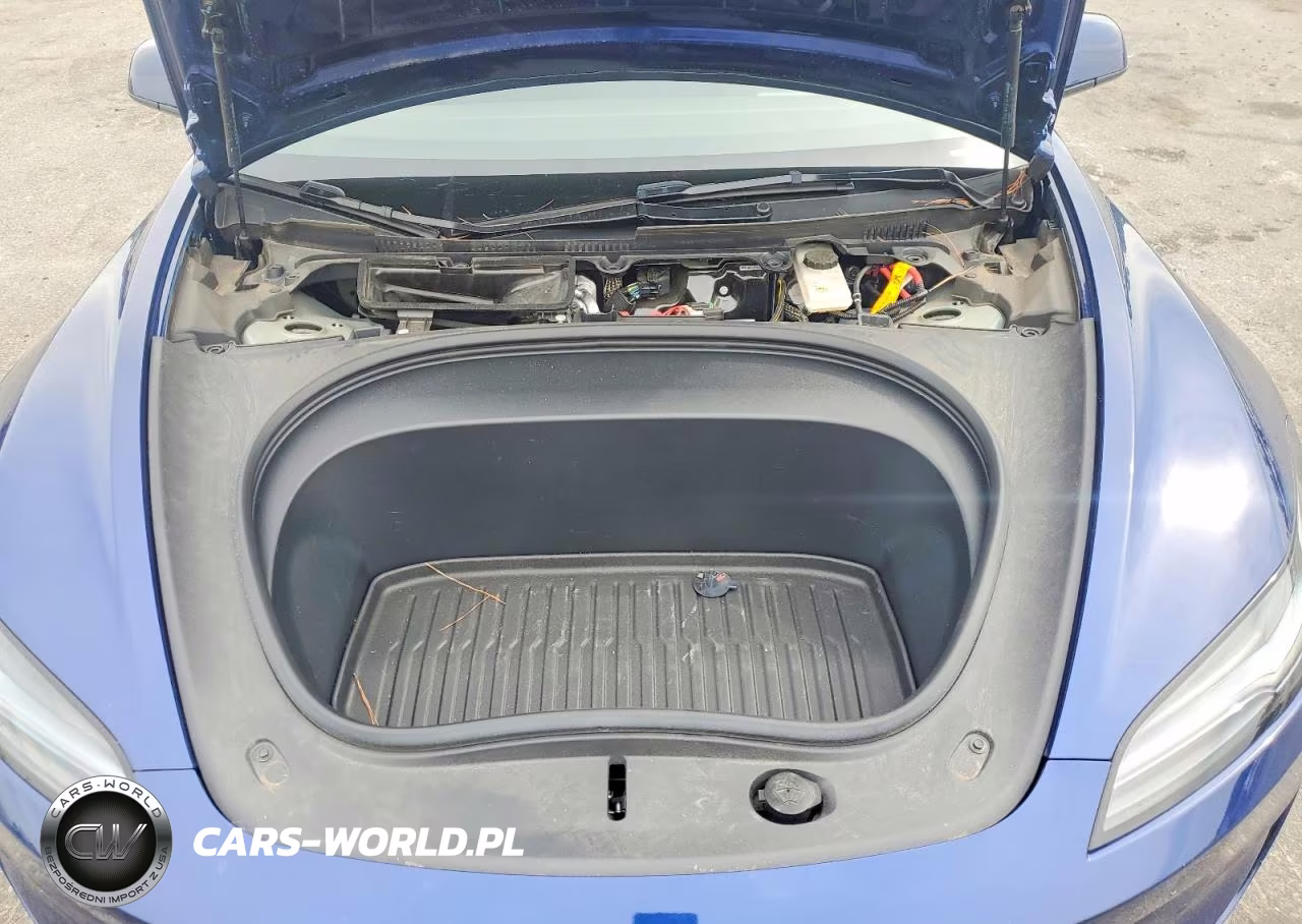 2024 Tesla Model 3 VIN:5YJ3E1ET1RF861208 - 11