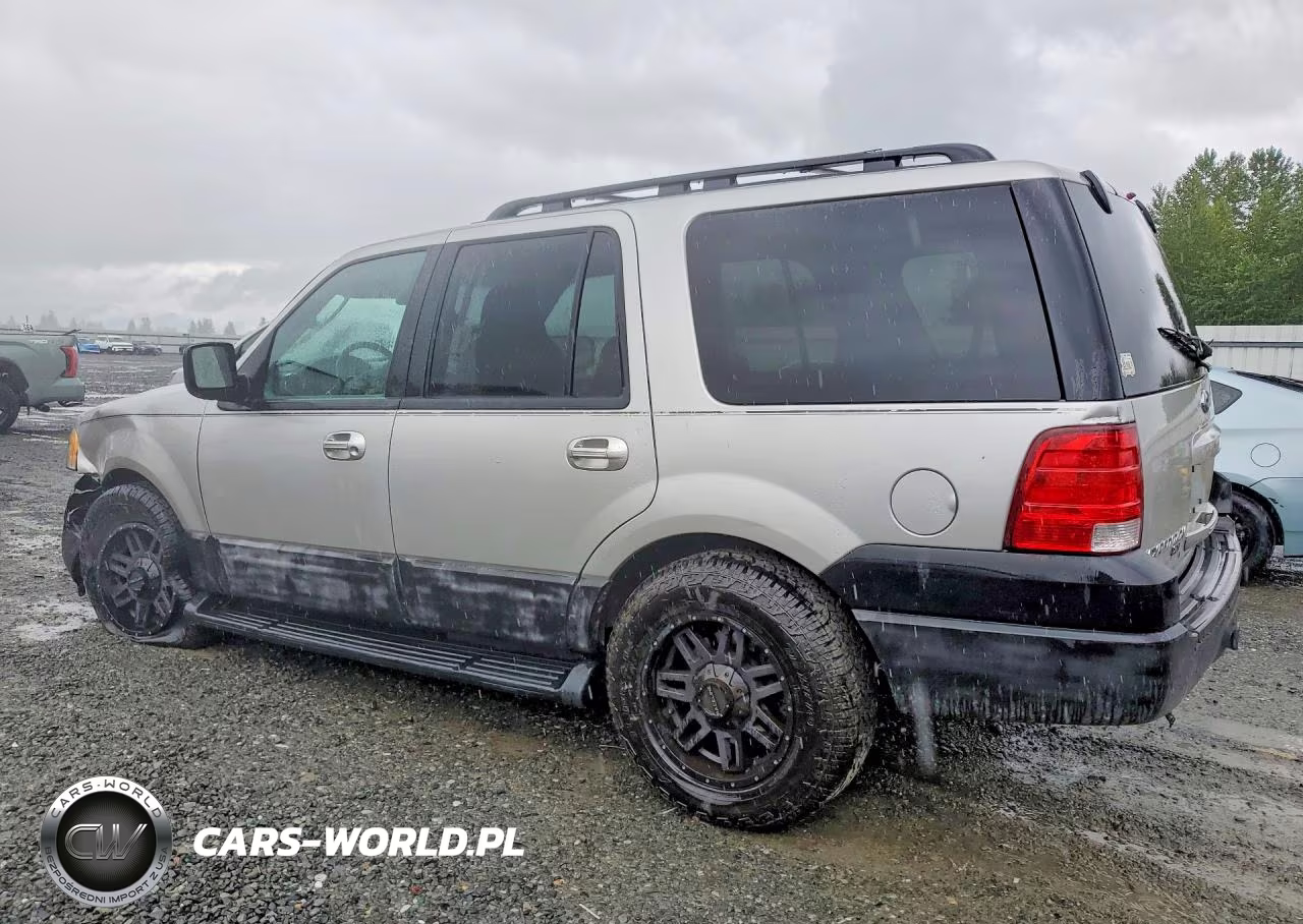 2005 Ford Expedition Xlt VIN:1FMPU165X5LA41619 - 2