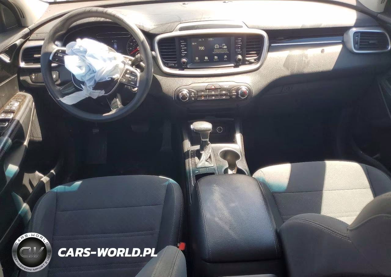 2020 Kia Sorento L VIN:5XYPG4A32LG638839 - 8