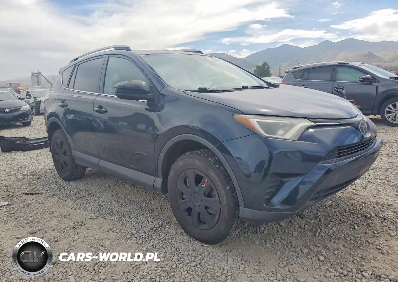2017 Toyota Rav4 Le VIN:2T3ZFREV5HW358006 - 4