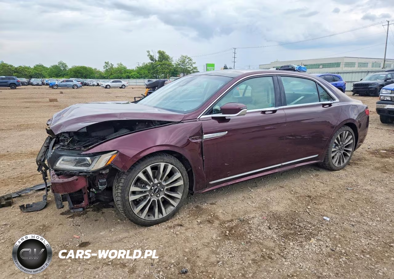 2017 Lincoln Continental Select