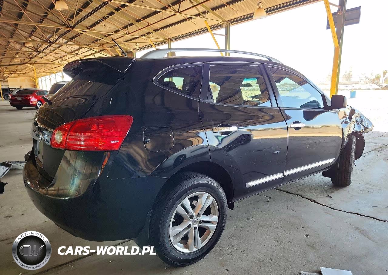 2015 Nissan Rogue Select S VIN:JN8AS5MT0FW165315 - 3