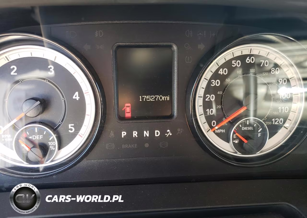 2018 Ram 4500 VIN:3C7WRKBL6JG242925 - 9