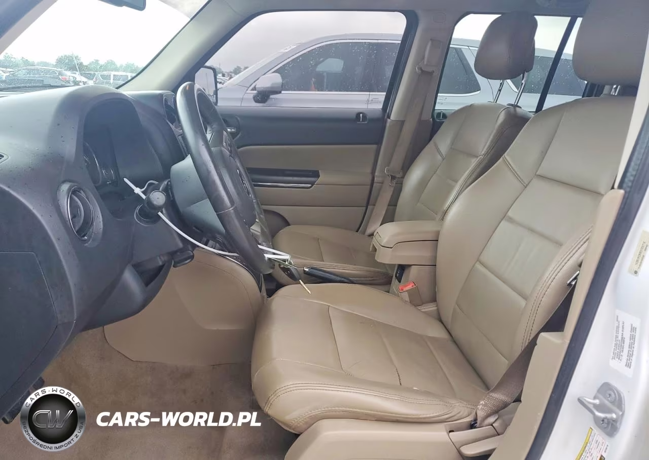 2014 Jeep Patriot Limited VIN:1C4NJRCB8ED728718 - 7
