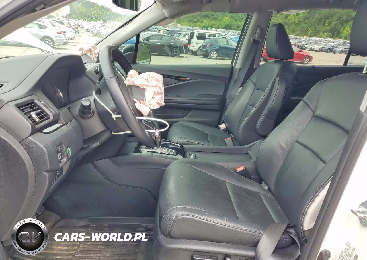 2022 Honda Pilot Touring VIN:5FNYF6H96NB016090 - 7
