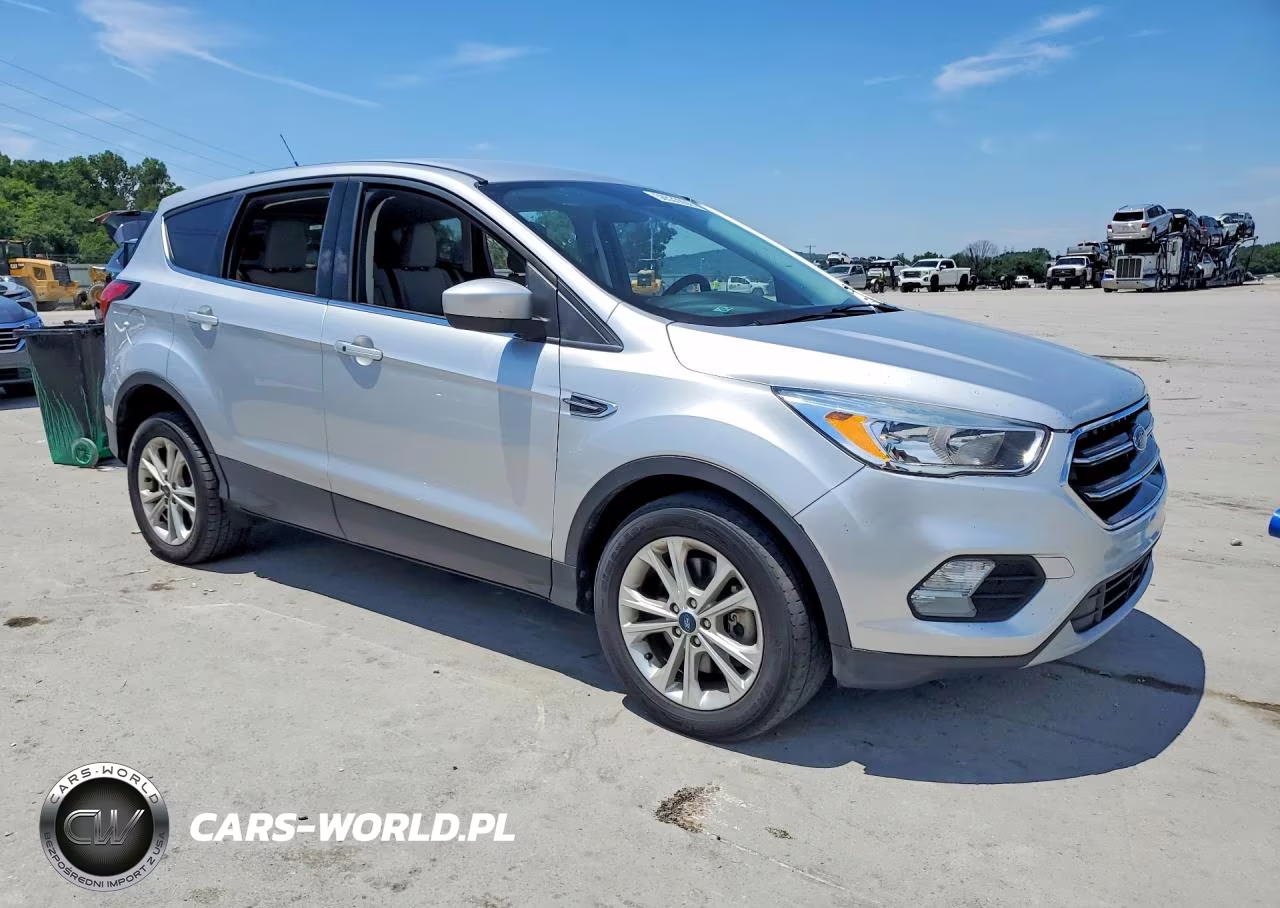 2019 Ford Escape Se VIN:1FMCU9G98KUB07444 - 4