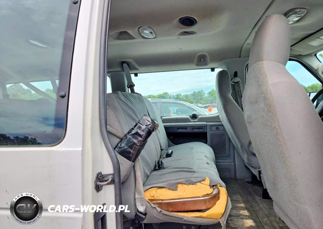 2011 Ford Econoline E350 Super Duty Wagon VIN:1FBSS3BL7BDA52222 - 11