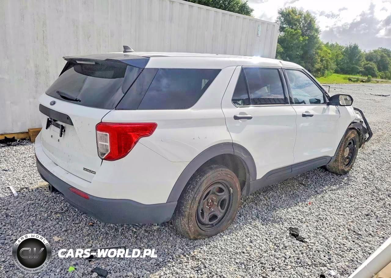 2024 Ford Explorer Police Interceptor VIN:1FM5K8AB8RGA60431 - 3