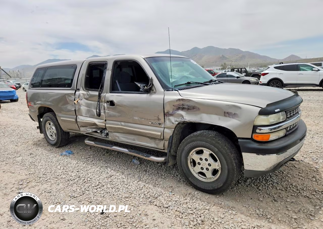 1999 Chevrolet Silverado K1500 VIN:2GCEK19T1X1233578 - 4