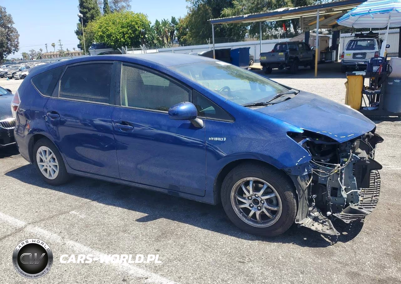 2017 Toyota Prius V Four VIN:JTDZN3EU2HJ070997 - 4