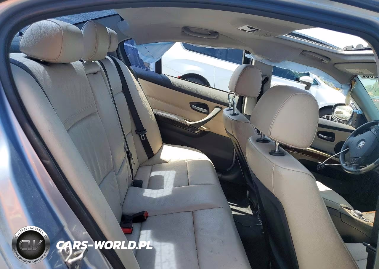 2011 BMW 328I VIN:WBAPH5C50BF093501 - 10