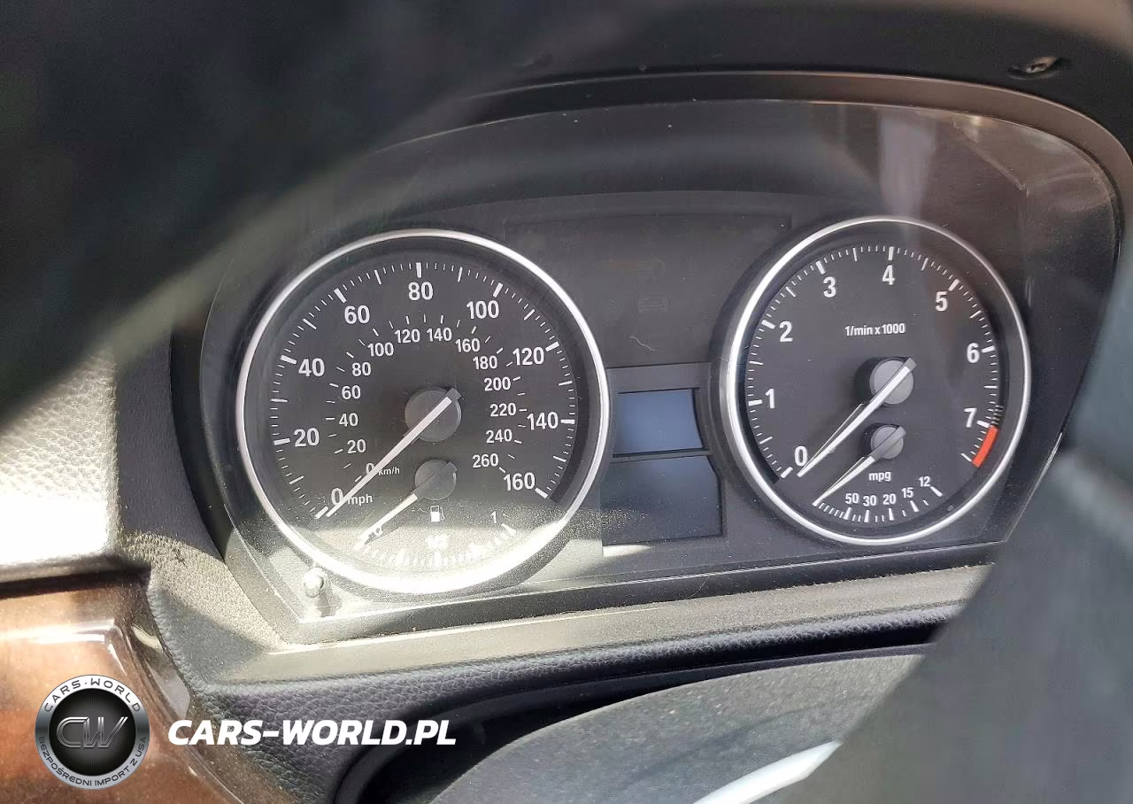 2011 BMW 328I VIN:WBAPH5C50BF093501 - 9
