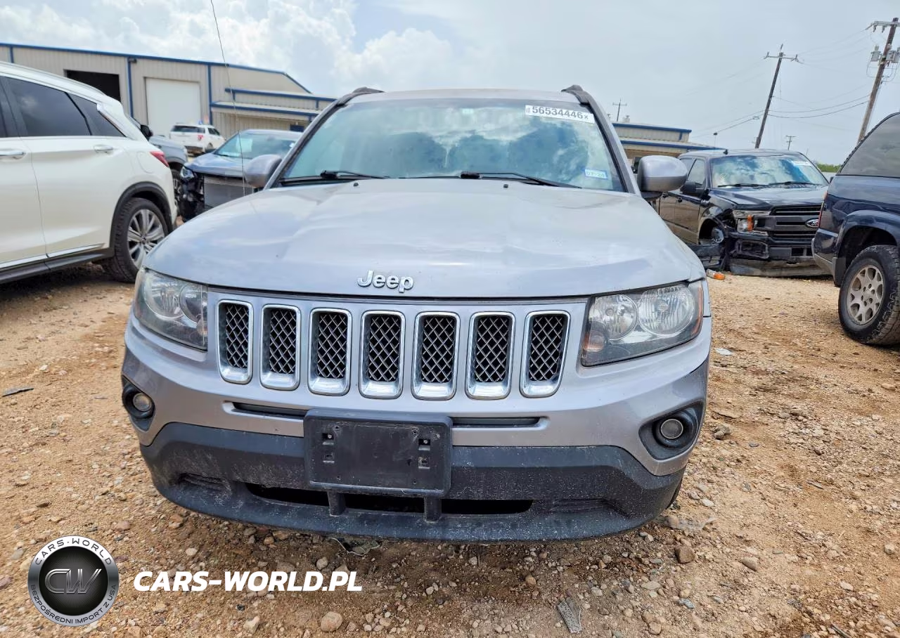 2017 Jeep Compass Latitude VIN:1C4NJCEA7HD114958 - 5