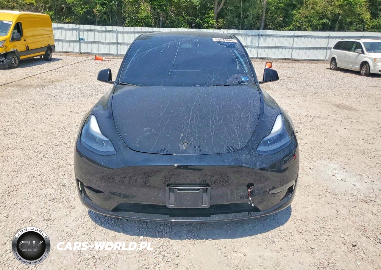 2024 Tesla Model Y VIN:7SAYGDEE2RA219180 - 5