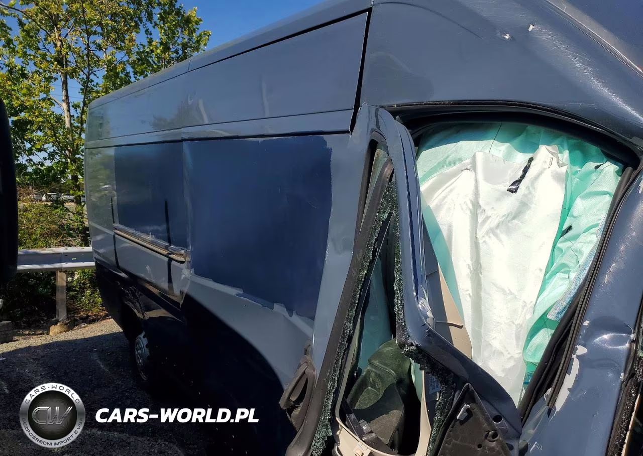 2020 Ram Promaster 3500 3500 High VIN:3C6URVJG5LE117043 - 11