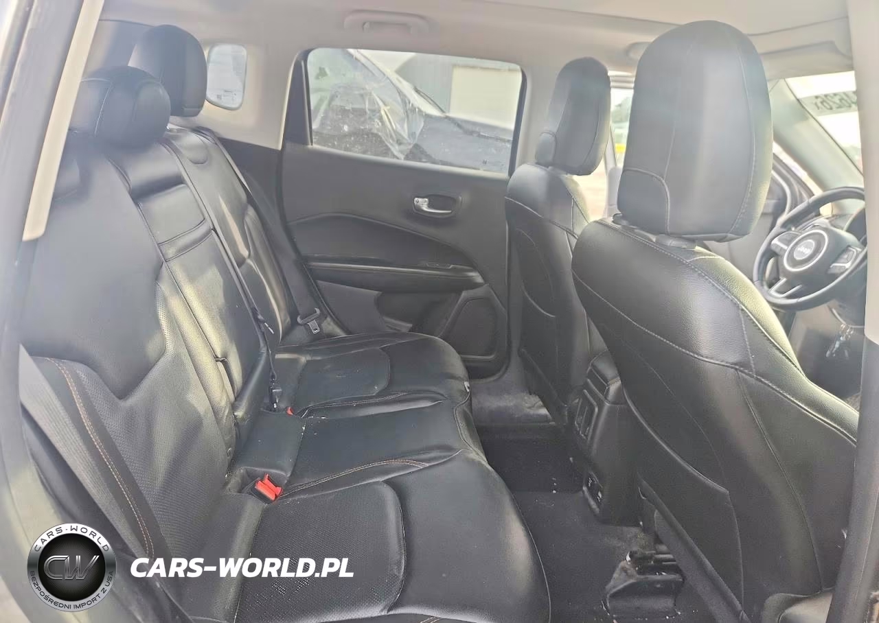2018 Jeep Compass Limited VIN:3C4NJDCBXJT153464 - 10