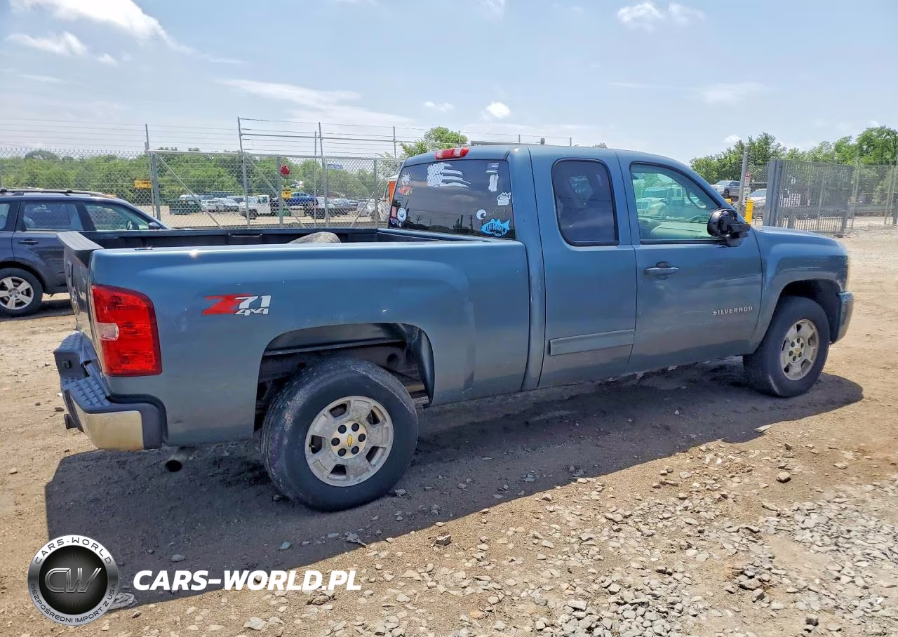 2011 Chevrolet Silverado K1500 Lt VIN:1GCRKSE34BZ113240 - 3