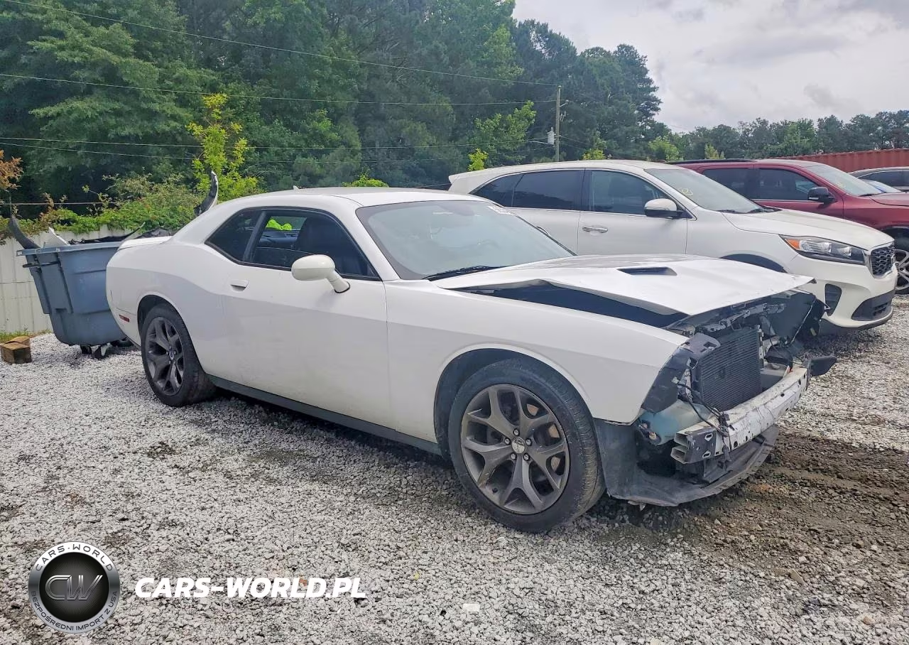 2016 Dodge Challenger Sxt VIN:2C3CDZAG1GH330208 - 4