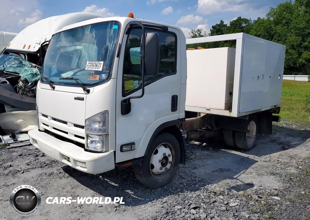 2015 Isuzu Npr Hd Delivery Truck