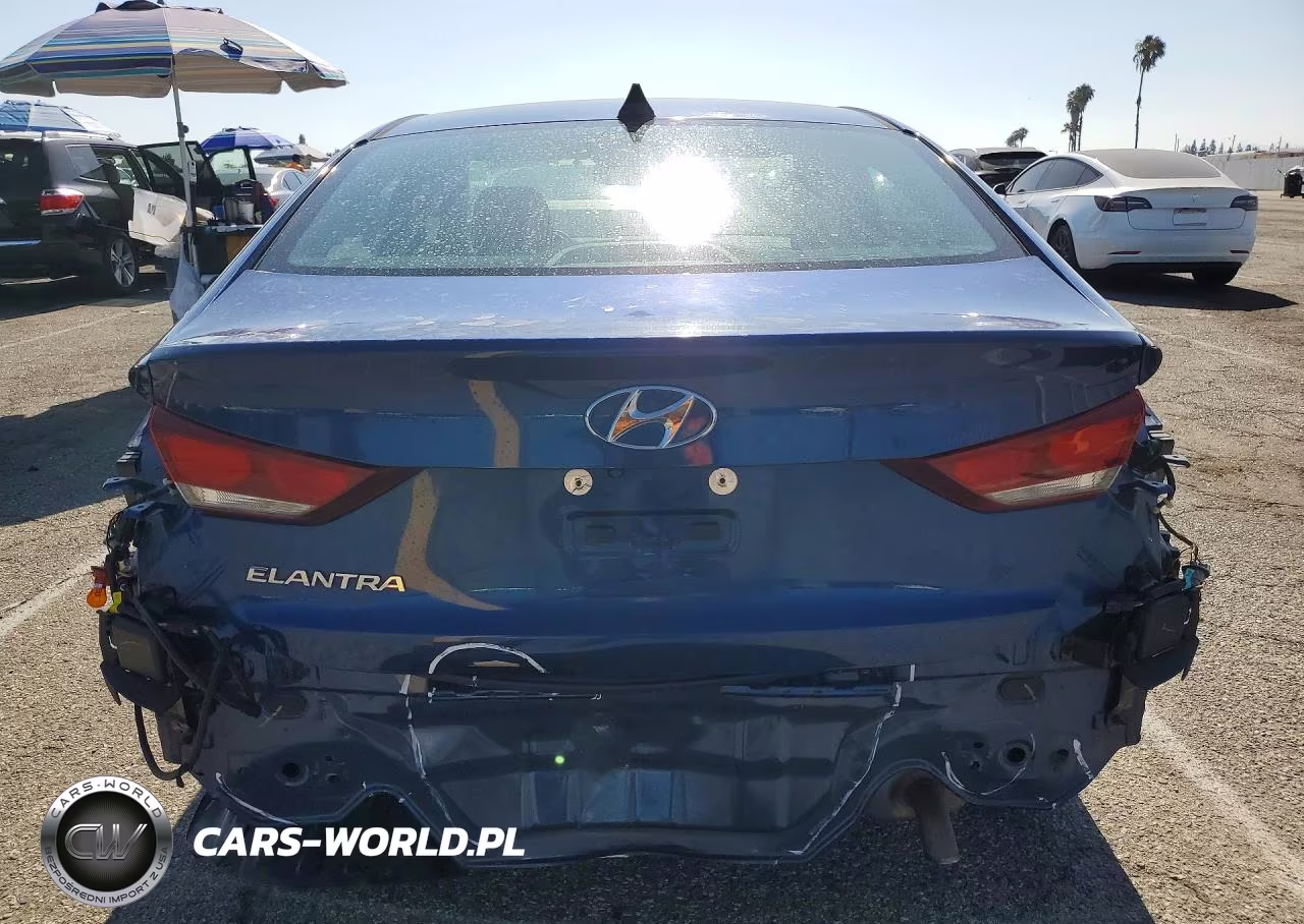 2017 Hyundai Elantra Value Edition VIN:5NPD84LF6HH189740 - 6