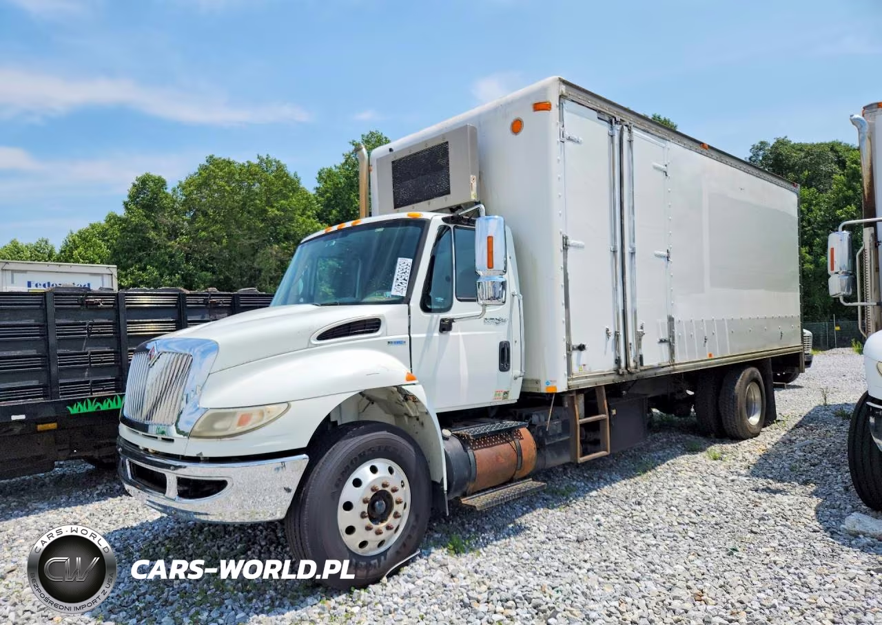 2010 International 4000 4400
