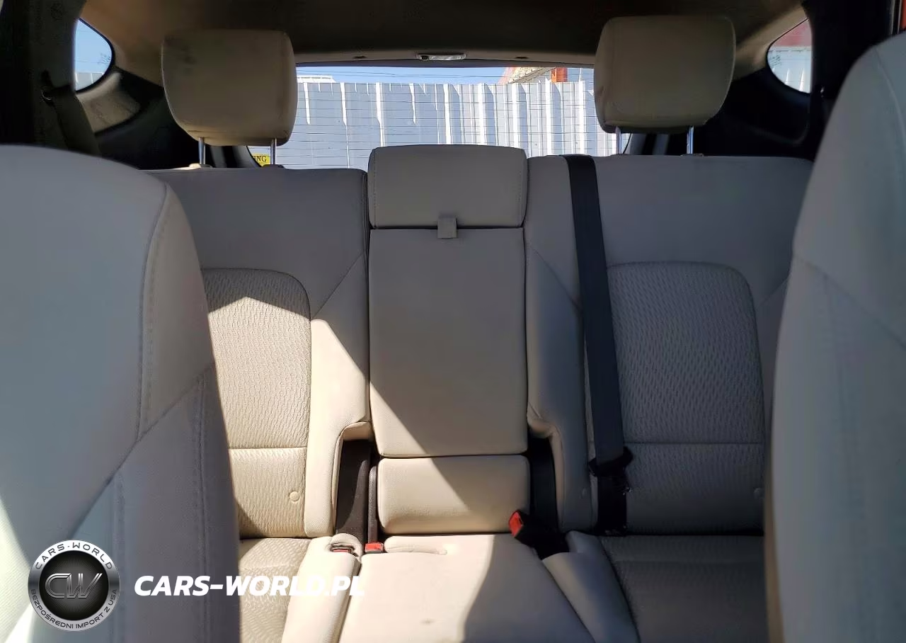 2014 Hyundai Santa Fe Sport 2.4L VIN:5XYZU3LB5EG126611 - 10