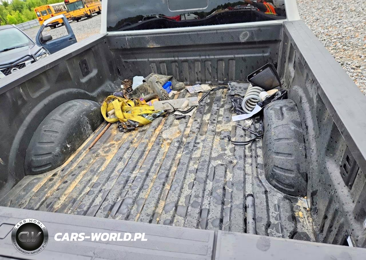 2025 Ford F250 Super Duty VIN:1FT8W2BT5SEE02137 - 10