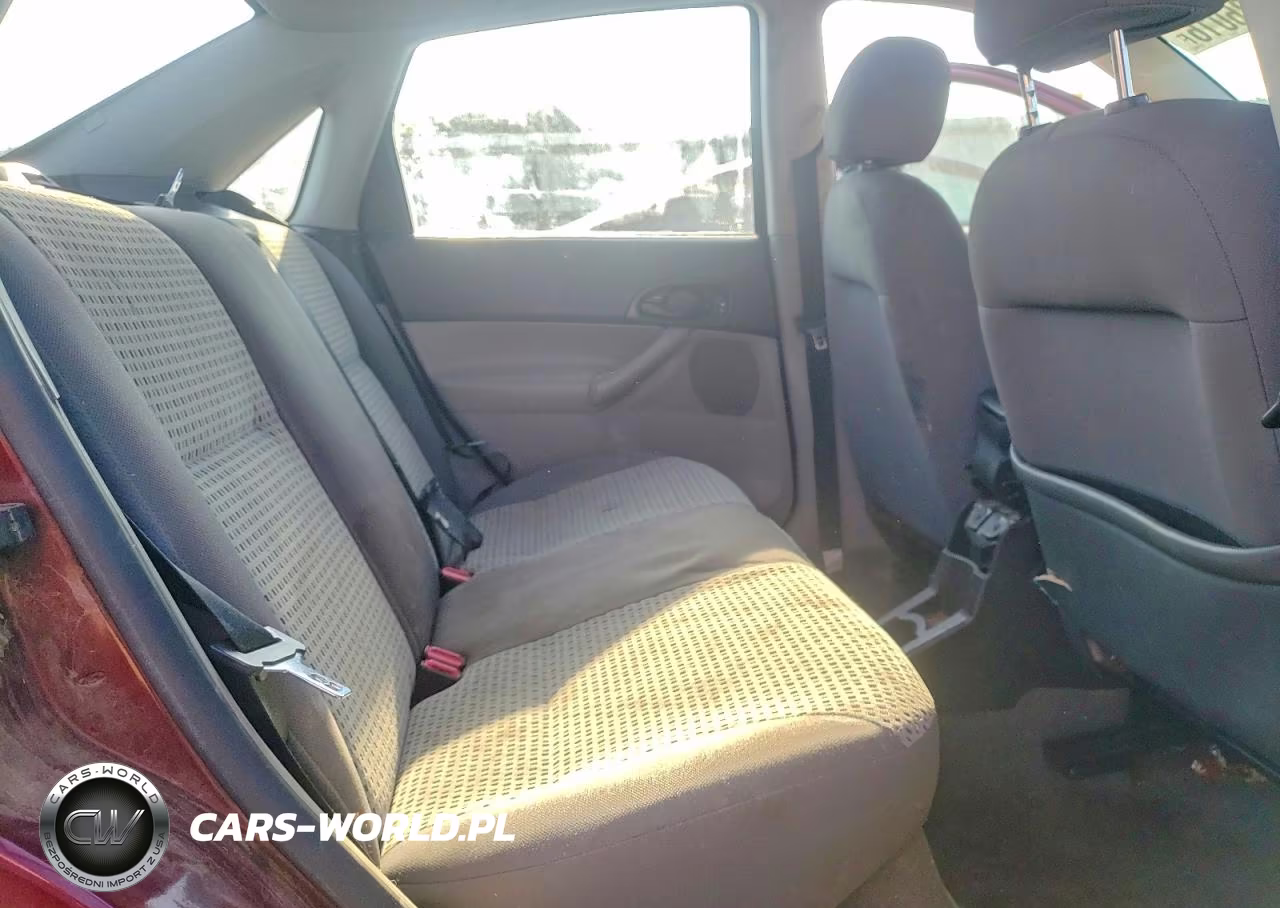 2007 Ford Focus Zx4 VIN:1FAFP34N87W294306 - 10
