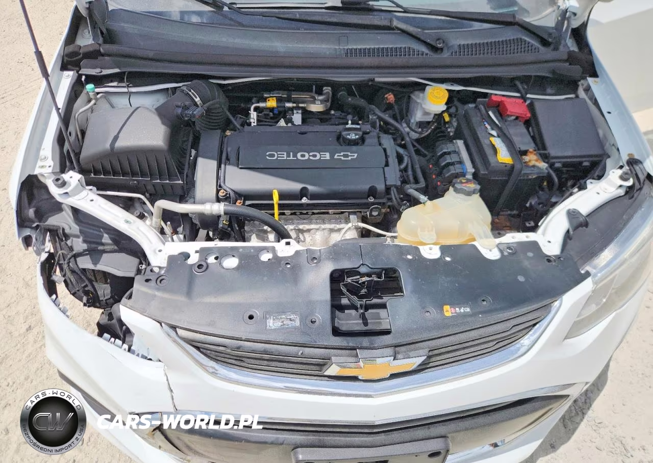 2018 Chevrolet Sonic VIN:1G1JG6SH6J4110320 - 11