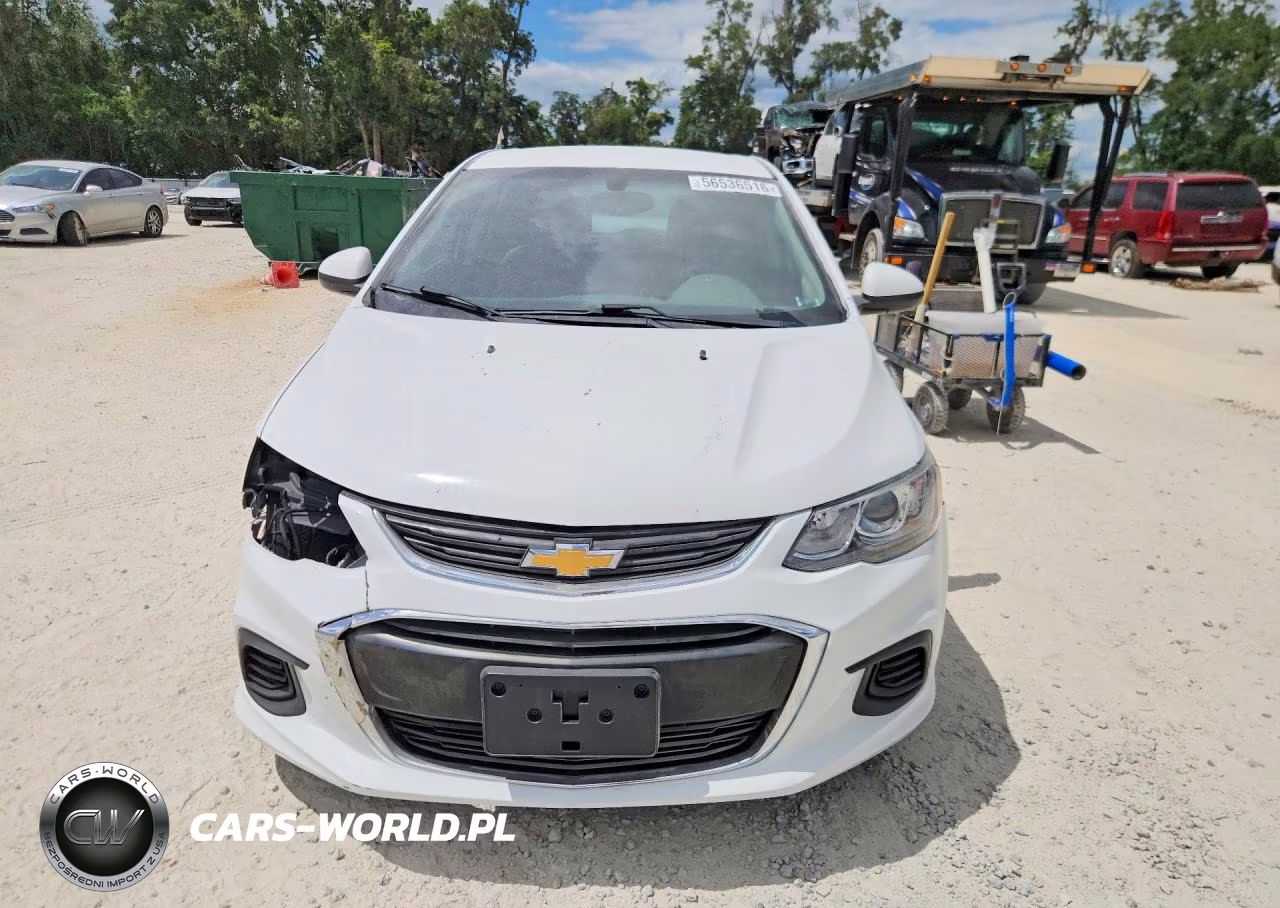 2018 Chevrolet Sonic VIN:1G1JG6SH6J4110320 - 5
