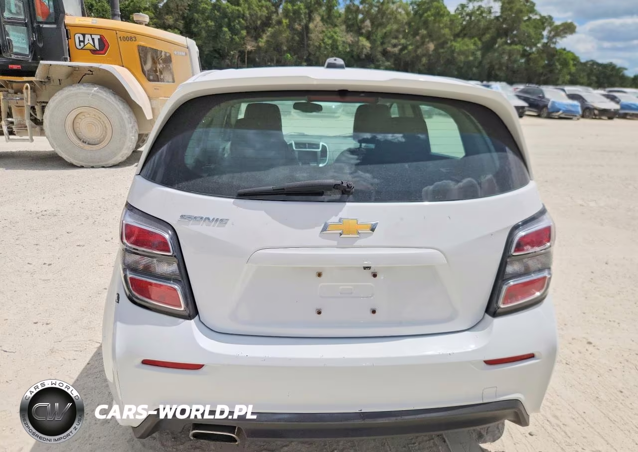 2018 Chevrolet Sonic VIN:1G1JG6SH6J4110320 - 6