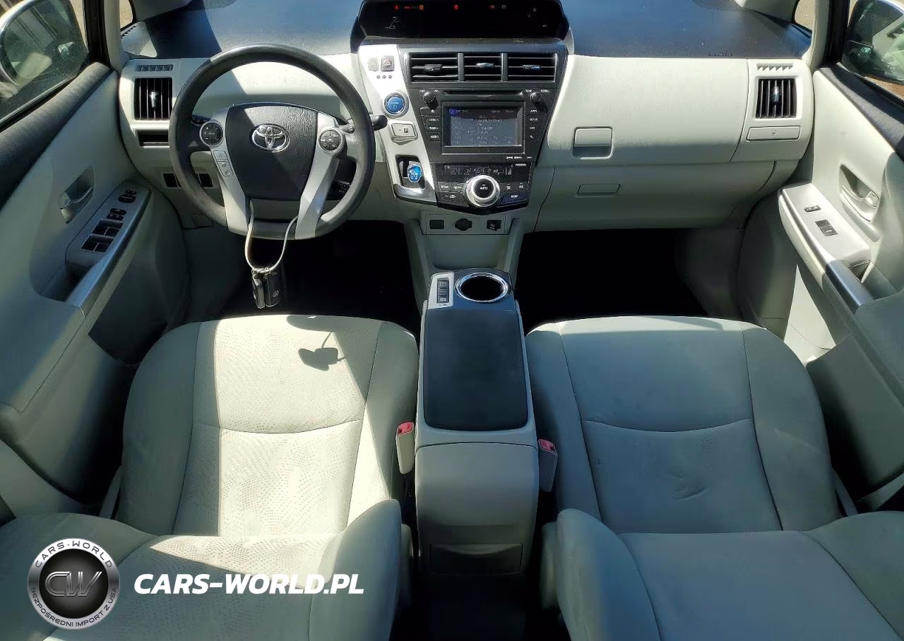 2013 Toyota Prius V Three VIN:JTDZN3EU1D3190191 - 8