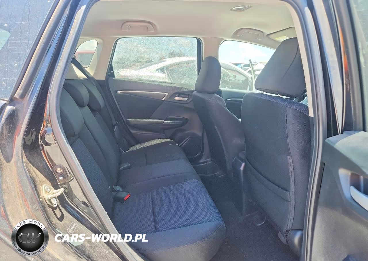 2020 Honda Fit Lx VIN:3HGGK5H46LM705000 - 10