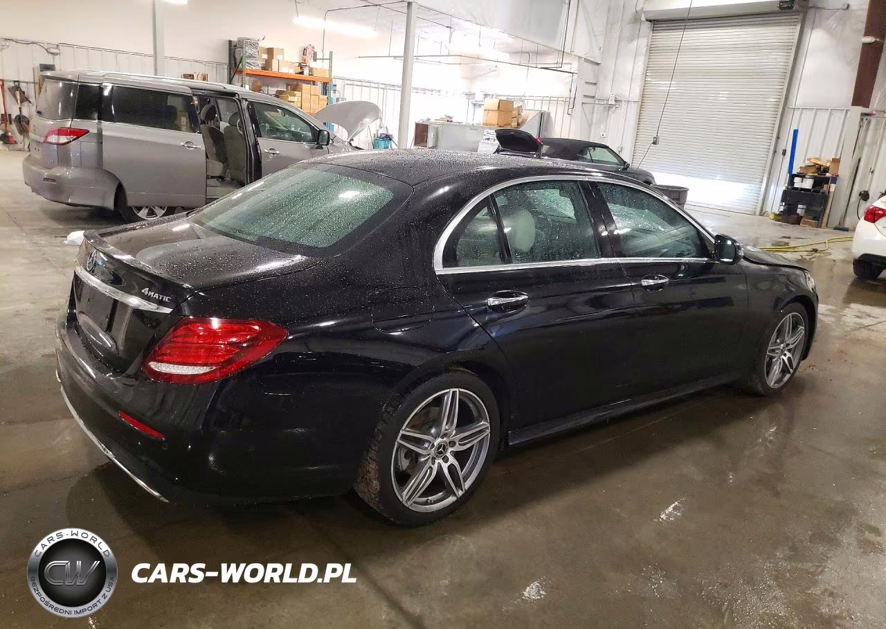 2018 Mercedes-Benz E 300 4Matic VIN:WDDZF4KB5JA359292 - 3