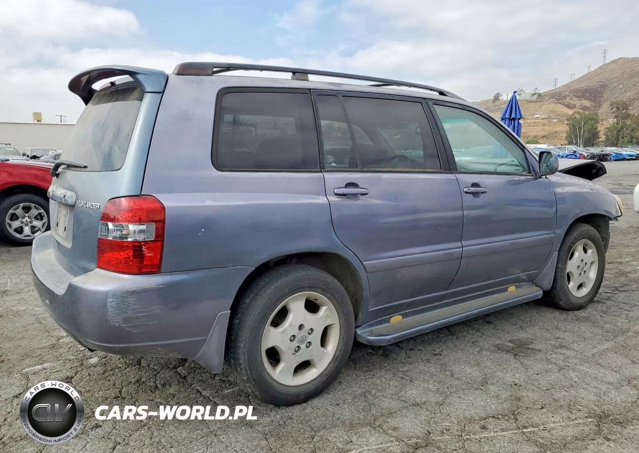 2005 Toyota Highlander VIN:JTEDP21A250068786 - 3