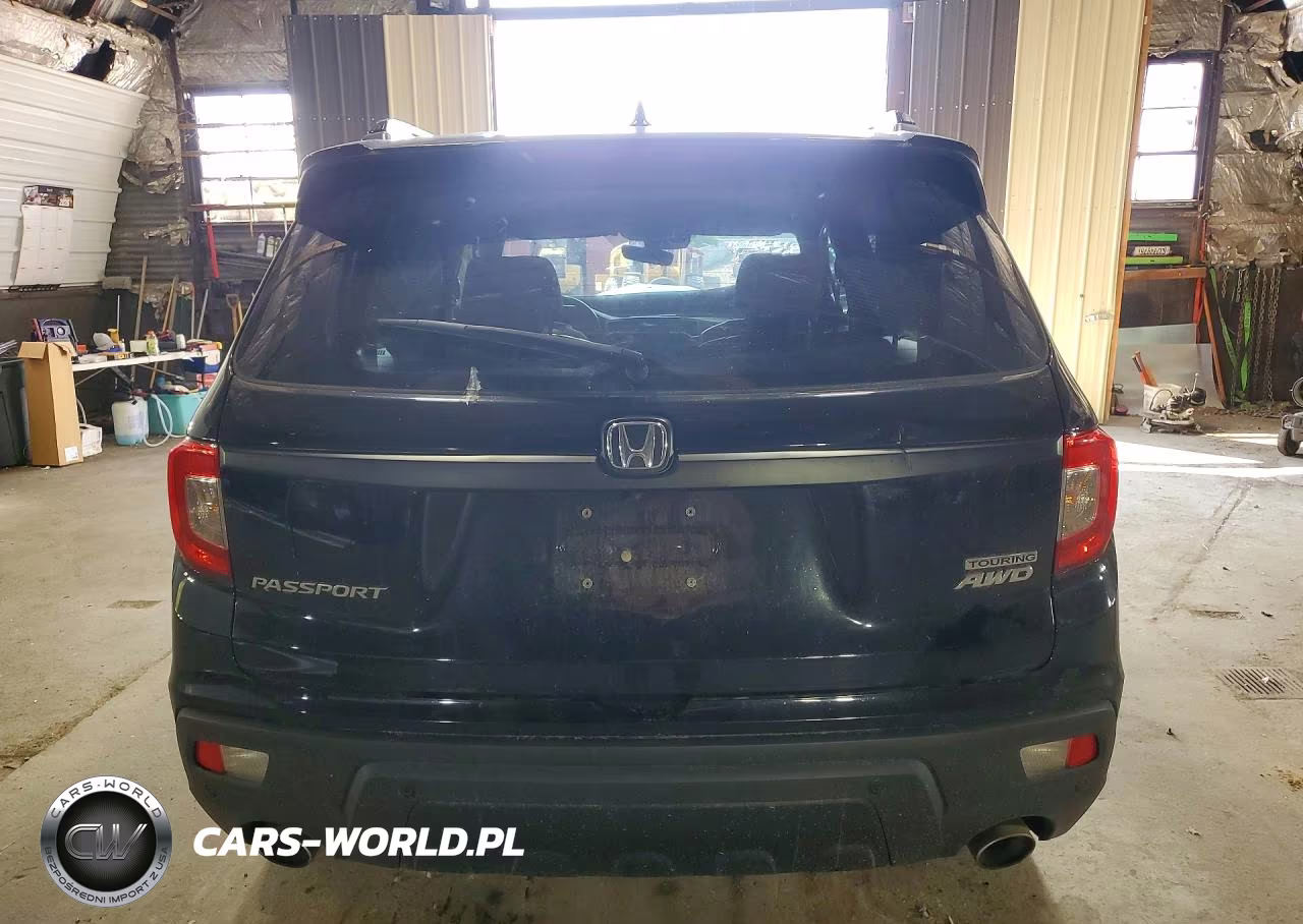 2019 Honda Passport Touring VIN:5FNYF8H97KB027302 - 6