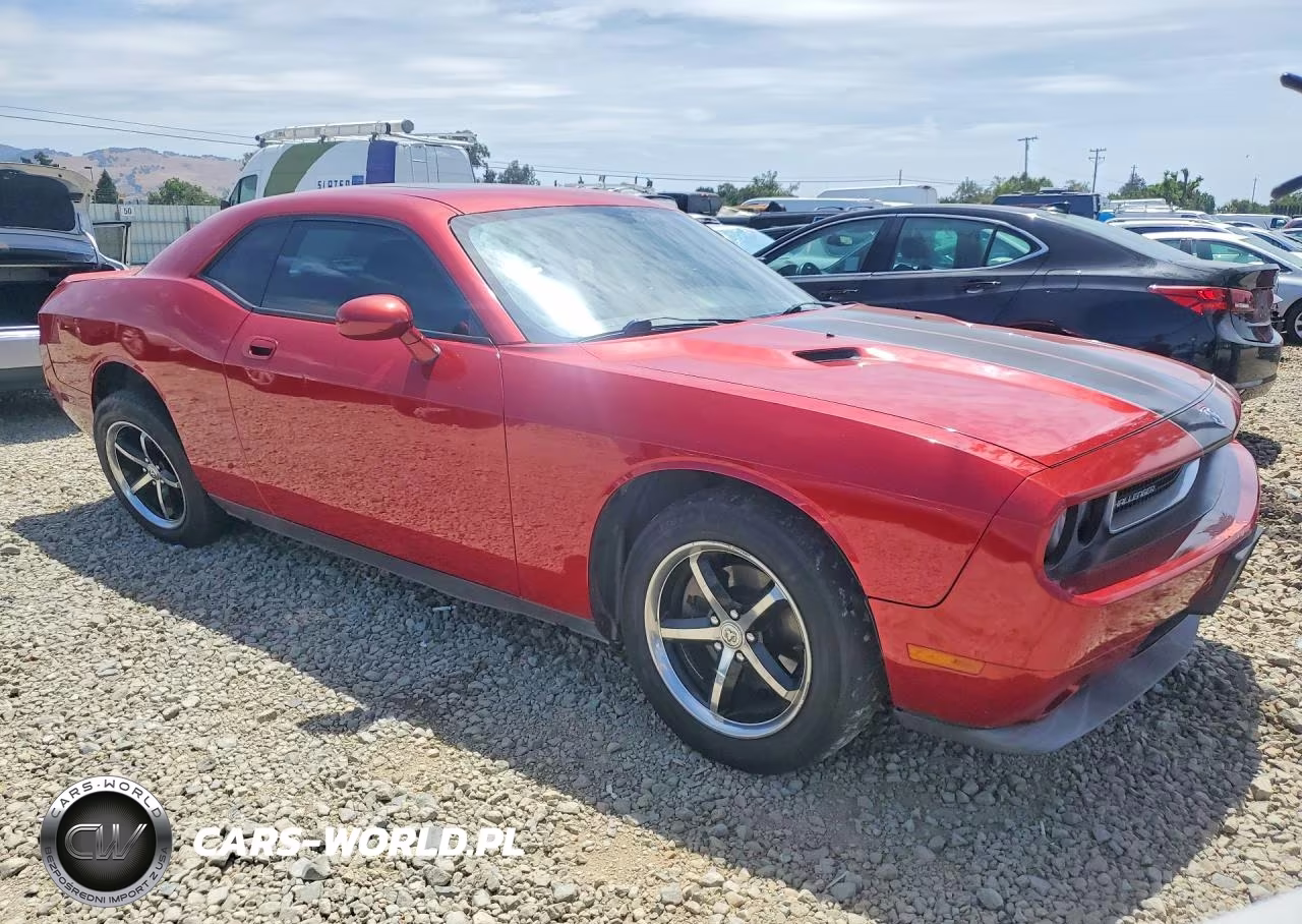 2010 Dodge Challenger Se VIN:2B3CJ4DVXAH313613 - 4