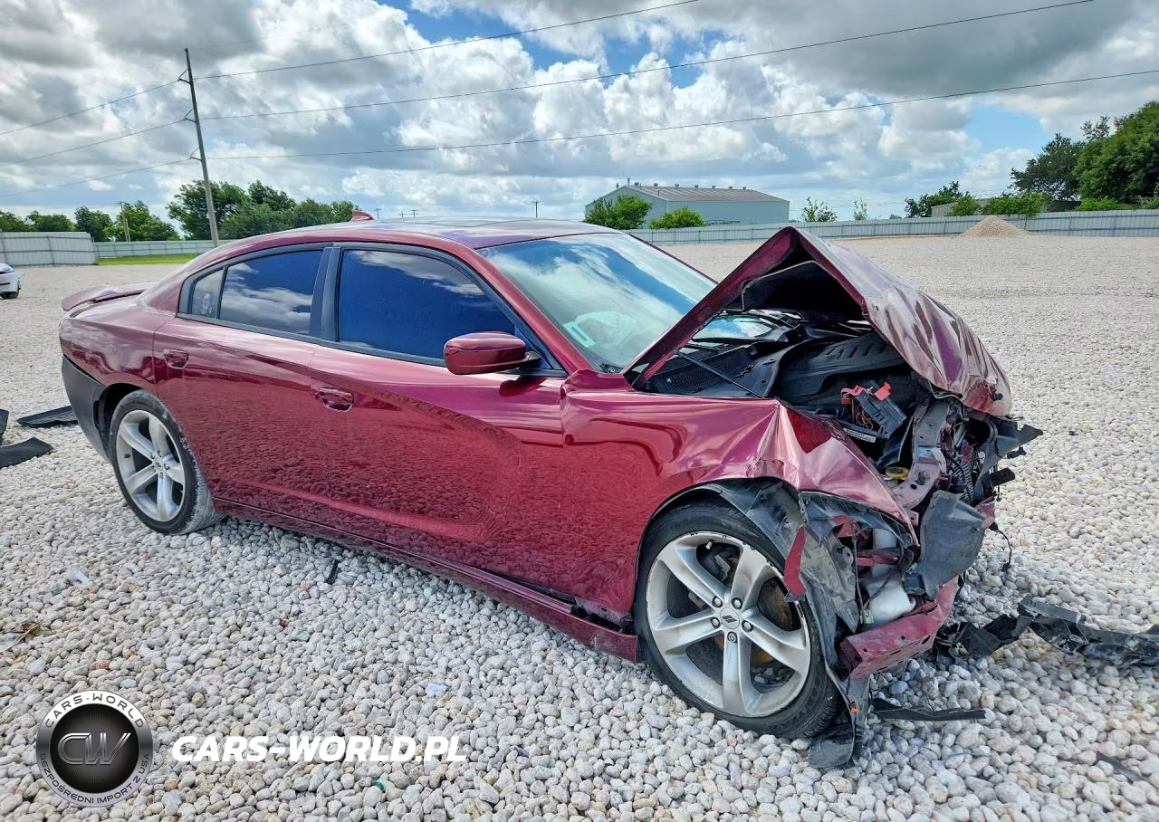 2018 Dodge Charger Sxt Plus VIN:2C3CDXHG6JH113917 - 4