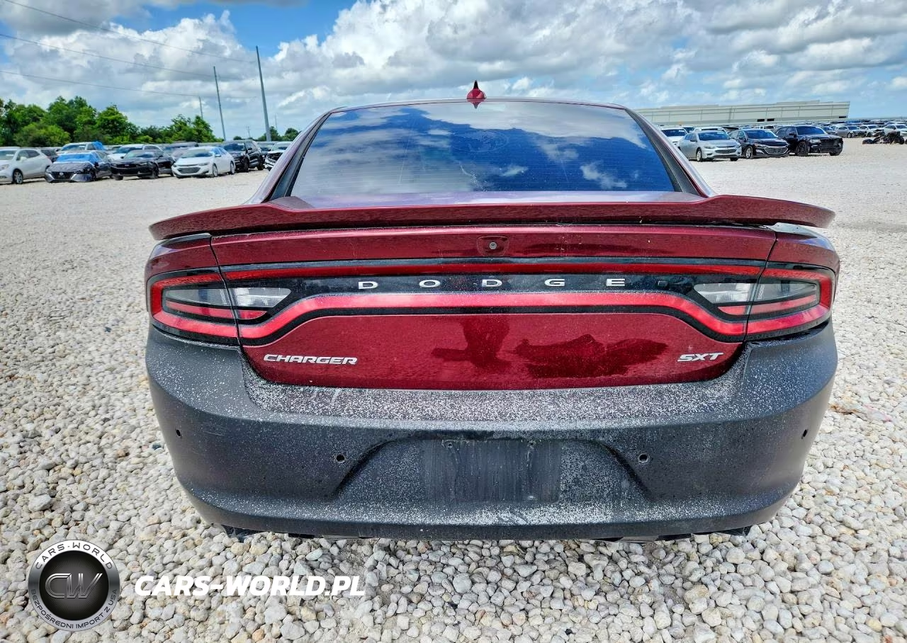 2018 Dodge Charger Sxt Plus VIN:2C3CDXHG6JH113917 - 6