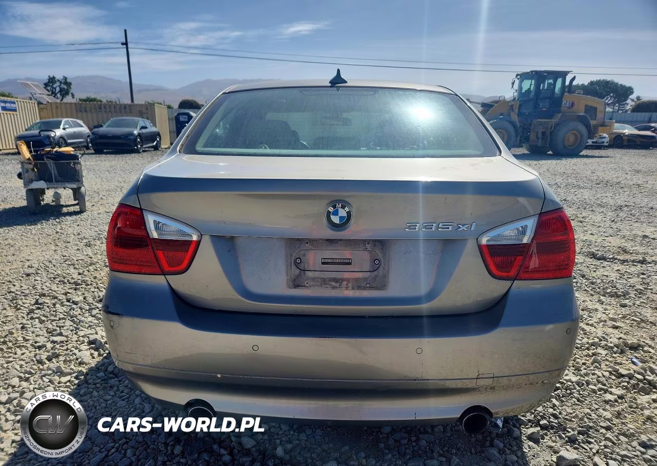 2007 BMW 335 Xi VIN:WBAVD53517A007040 - 6