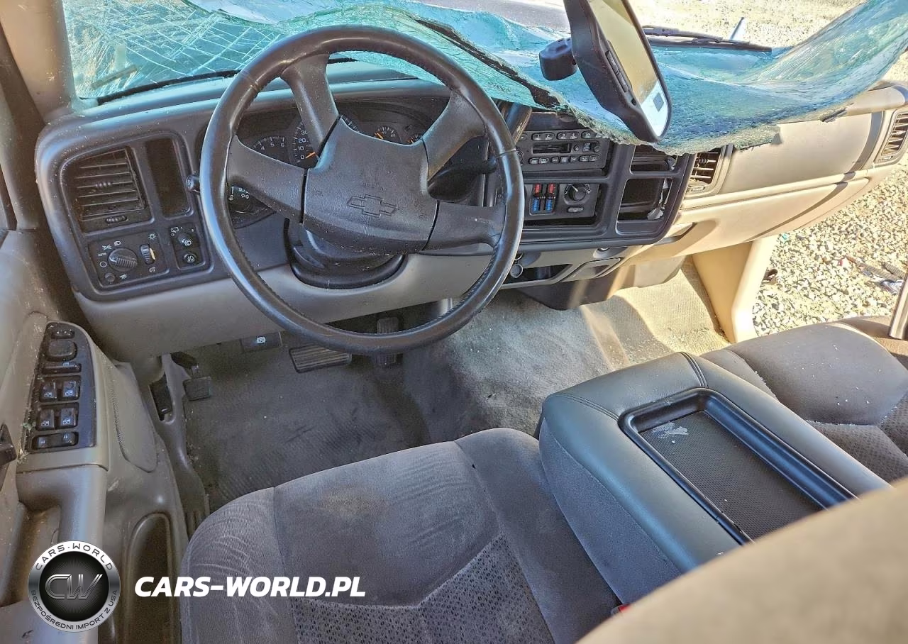 2004 Chevrolet Tahoe C1500 VIN:1GNEC13V44R287328 - 8