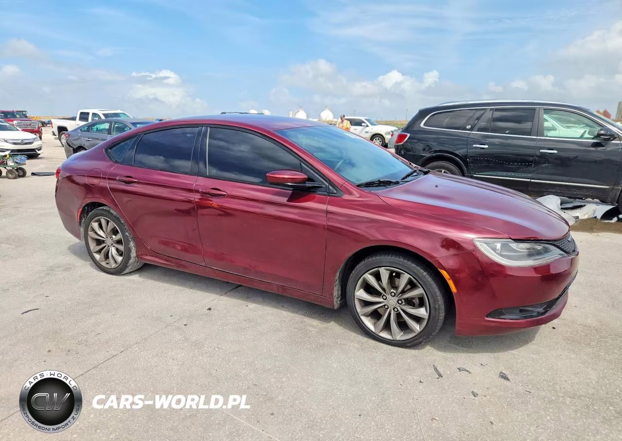 CHRYSLER 200 VIN:1C3CCCBB2FN585393 - 4