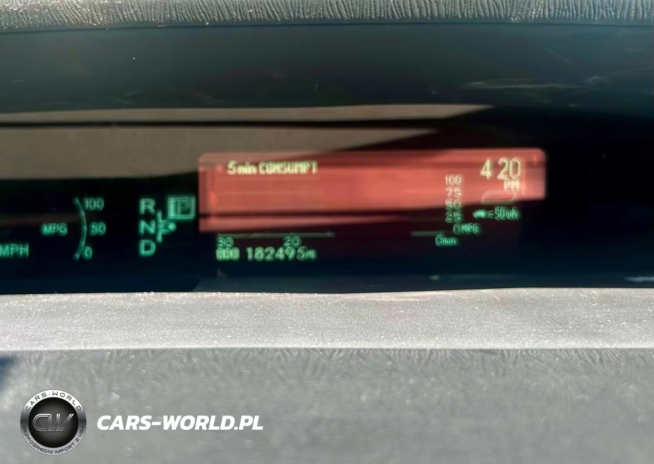 2011 Toyota Prius Two VIN:JTDKN3DU5B1362380 - 8