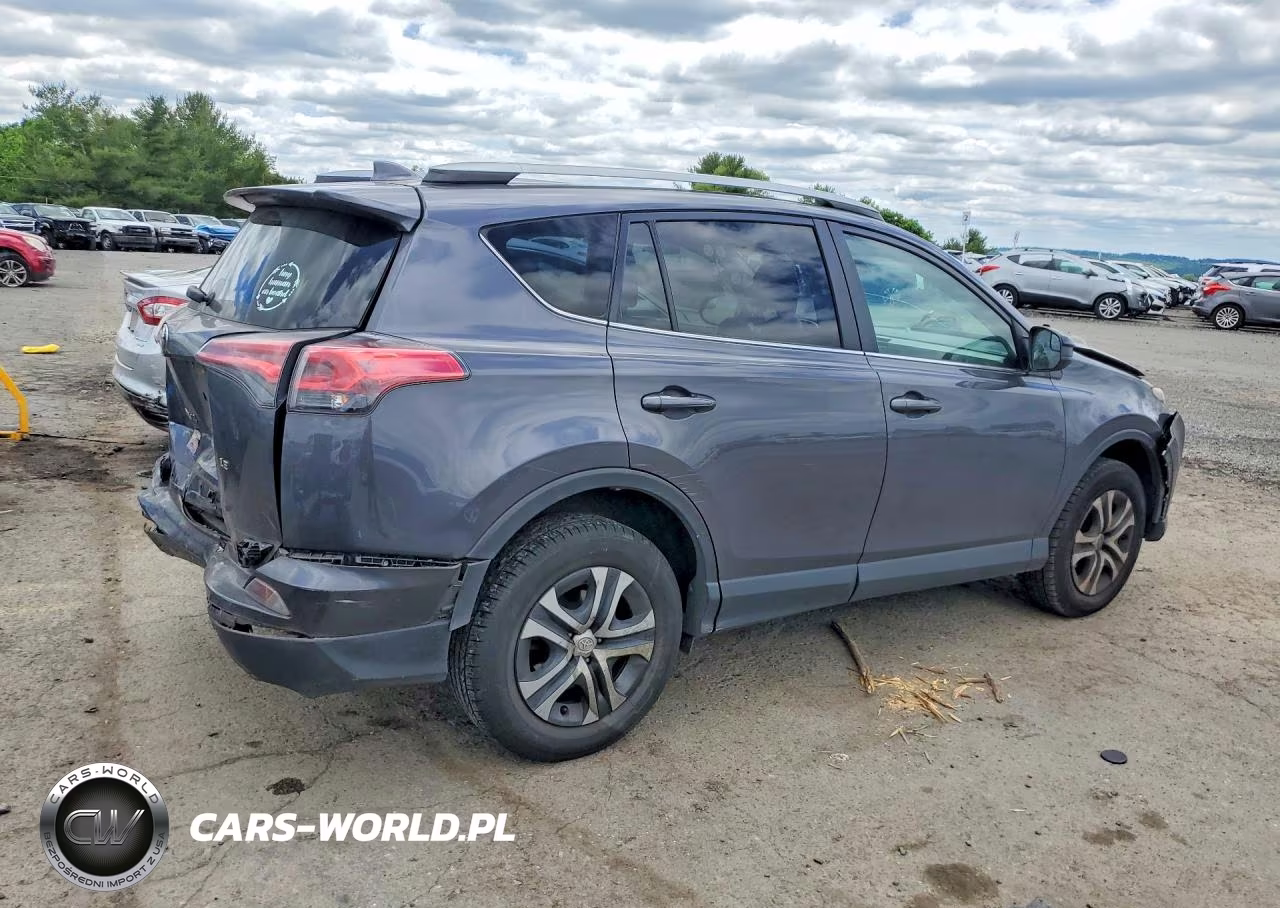 2018 Toyota Rav4 Le VIN:JTMZFREV9JJ155088 - 3