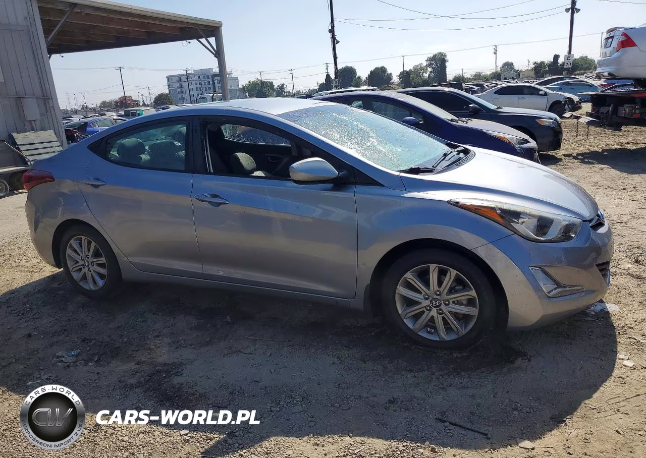 2016 Hyundai Elantra Se VIN:5NPDH4AE7GH658682 - 4