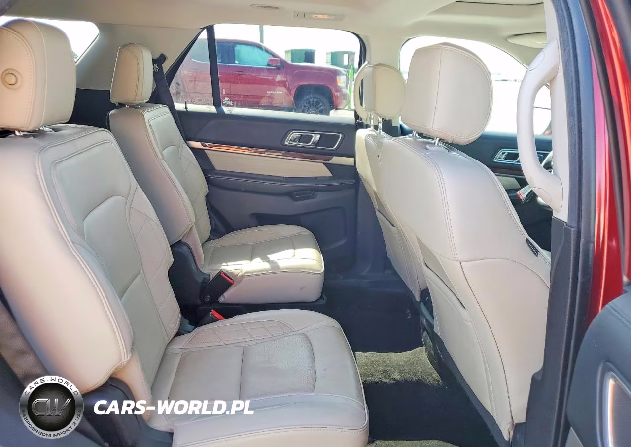 2017 Ford Explorer Platinum VIN:1FM5K8HT3HGC51008 - 11