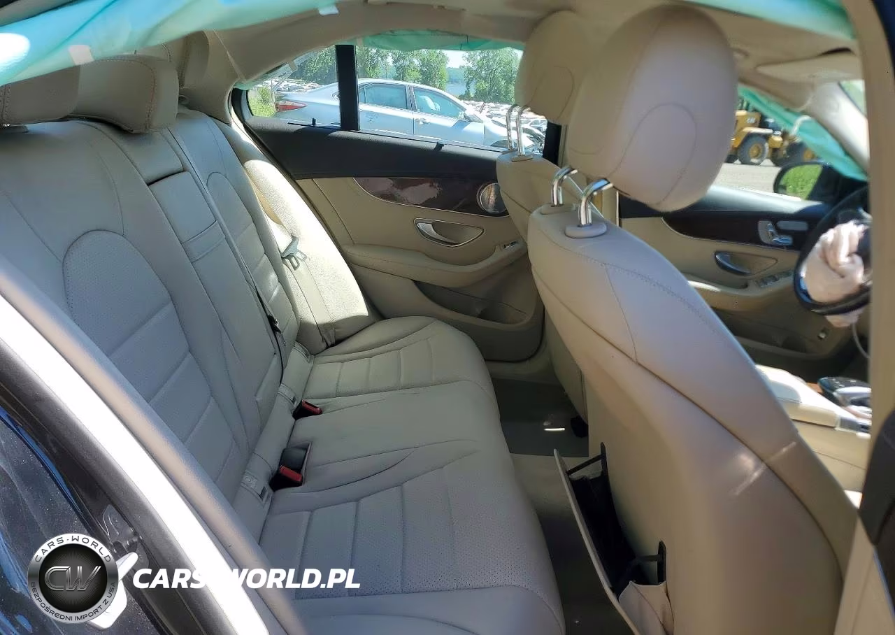 2015 Mercedes-Benz C 300 4Matic VIN:55SWF4KB6FU022074 - 10