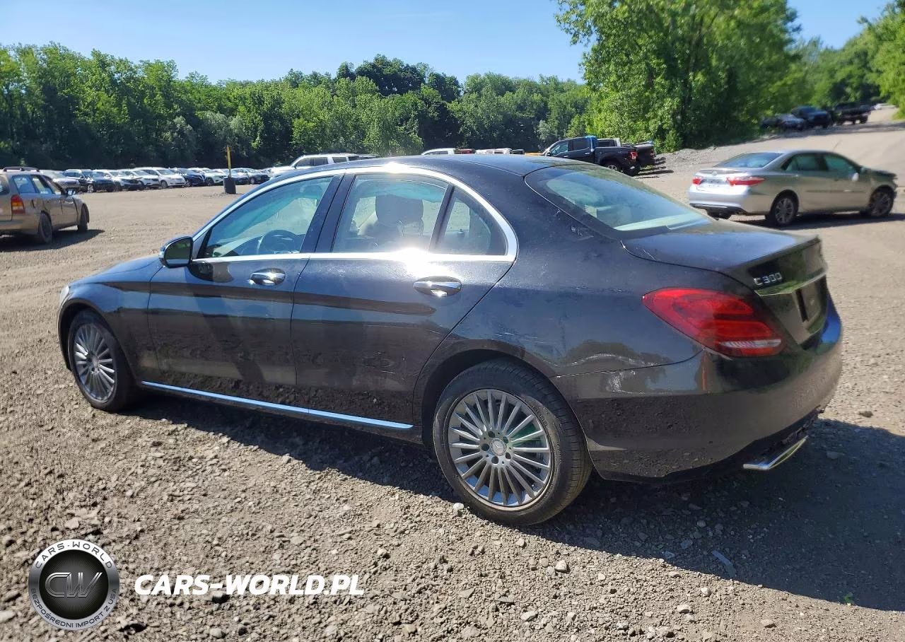 2015 Mercedes-Benz C 300 4Matic VIN:55SWF4KB6FU022074 - 2